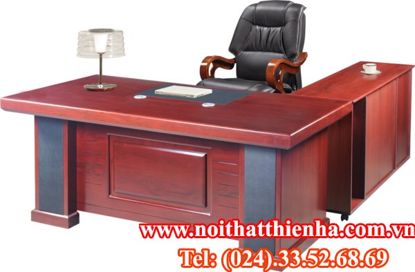 bàn làm việc của giám đốc​